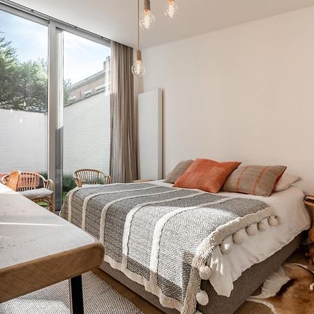 Alliance Garden Room Брюж Екстериор снимка