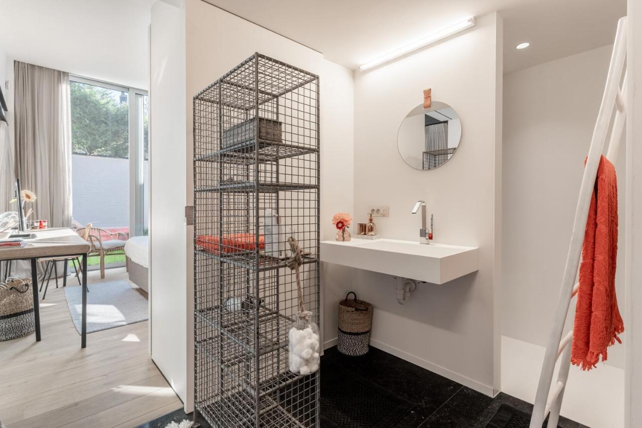 Alliance Garden Room Брюж Екстериор снимка